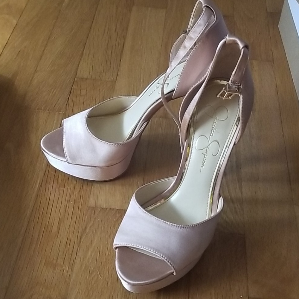 Jessica Simpson satin sandals/pumps 7